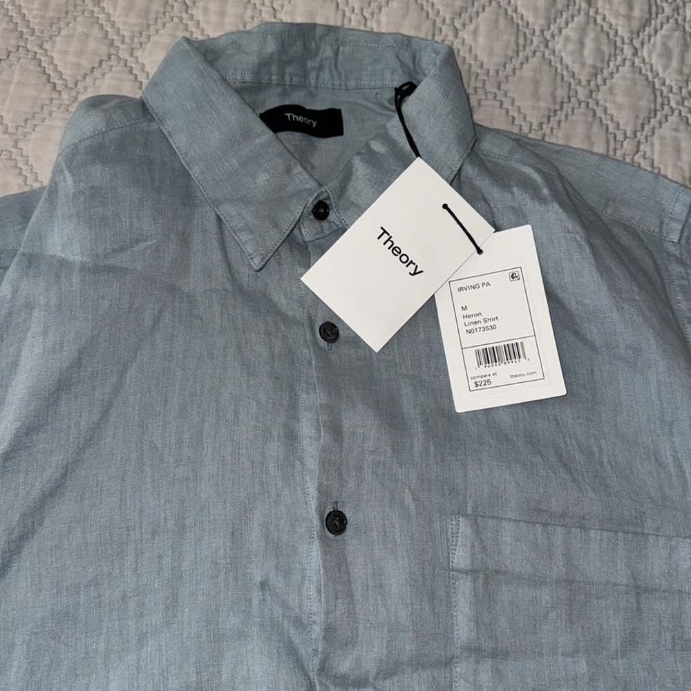 THEORY Summer Linen Irving Shirt perfect for summer wear day and night - Picture 6 of 9